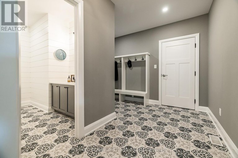 28424971/481-sangeet-place/goulbourn-twp-from-franktown-rdsouth-to-rideau/ottawa/ontario/K0A2Z0_13