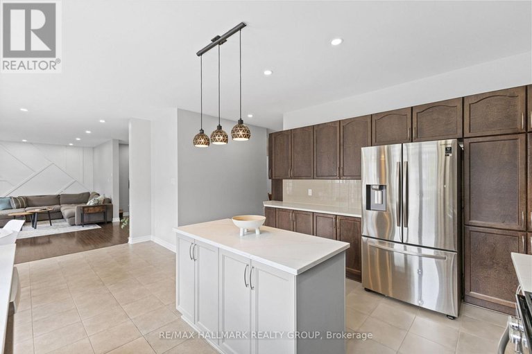 28811812/254-gracewood-crescent/blossom-parkkemp-parkfindlay-creek/ottawa/ontario/K1T0J1_9