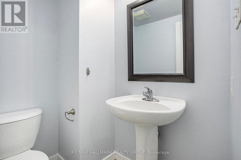 29018583/281-aquaview-drive/avalon-east/ottawa/ontario/K4A0B6_6