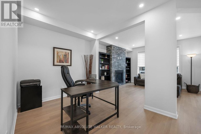 28939985/21-fossa-terrace-n/half-moon-bay/ottawa/ontario/K2J6W4_8