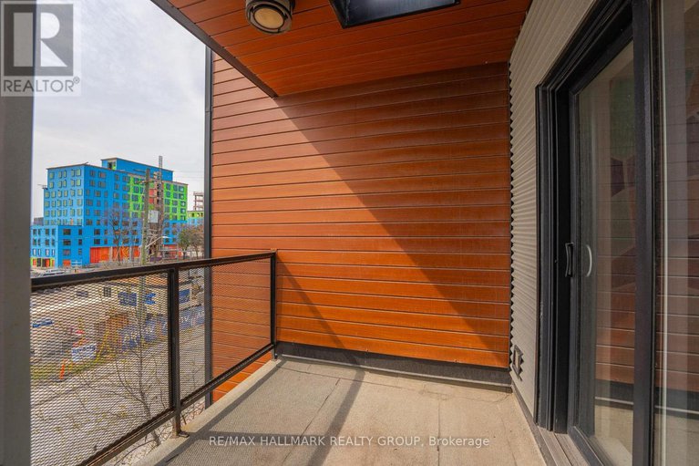 28416260/469-booth-street/west-centre-town/ottawa/ontario/K1R7L1_21