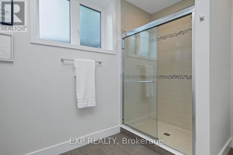 28888819/231-daniel-avenue/ottawa-westtunneys-pasture/ottawa/ontario/K1Y0C7_48