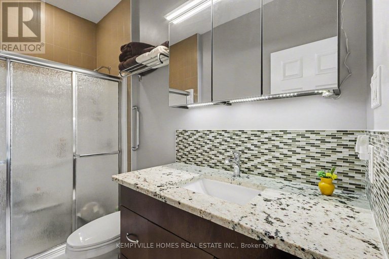 29650659/171-royal-landing-gate/north-grenville-twp-kemptville-south/north-grenville/ontario/K0G1J0_15