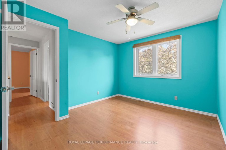 28857396/198-park-grove-drive/queenswood-heights-south/ottawa/ontario/K1E2T1_32