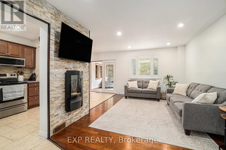28430492/5-benlark-road/on-the-green/ottawa/ontario/K2J2L5_6