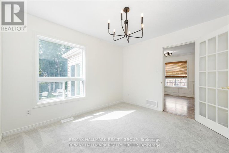 29079894/55-willow-glen-drive/bridlewood/ottawa/ontario/K2M1K9_13