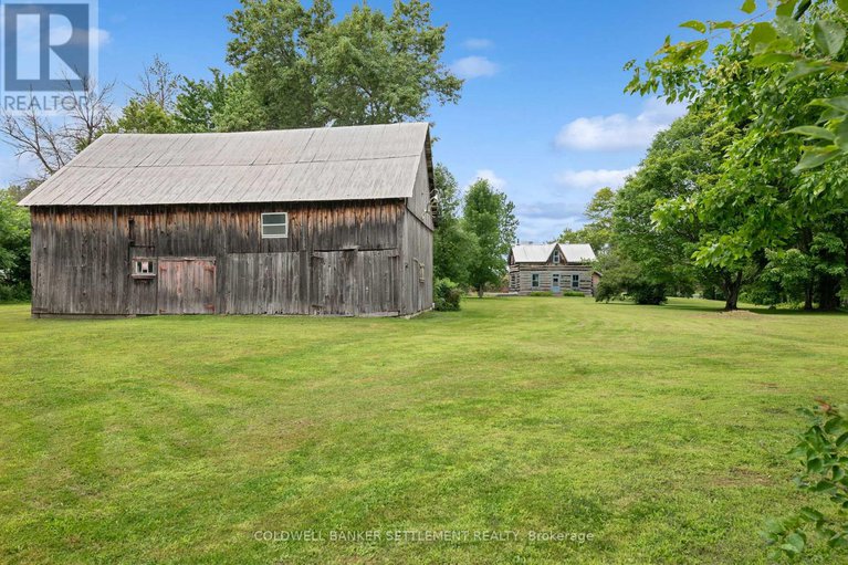 28828935/1332-ferguson-falls-road/drummond-n-elmsley-drummond-twp/drummondnorth-elmsley/ontario/K0G1K0_41