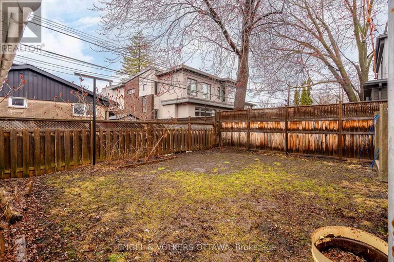 29608373/18-clarendon-avenue/ottawa-west/ottawa/ontario/K1Y0P2_42
