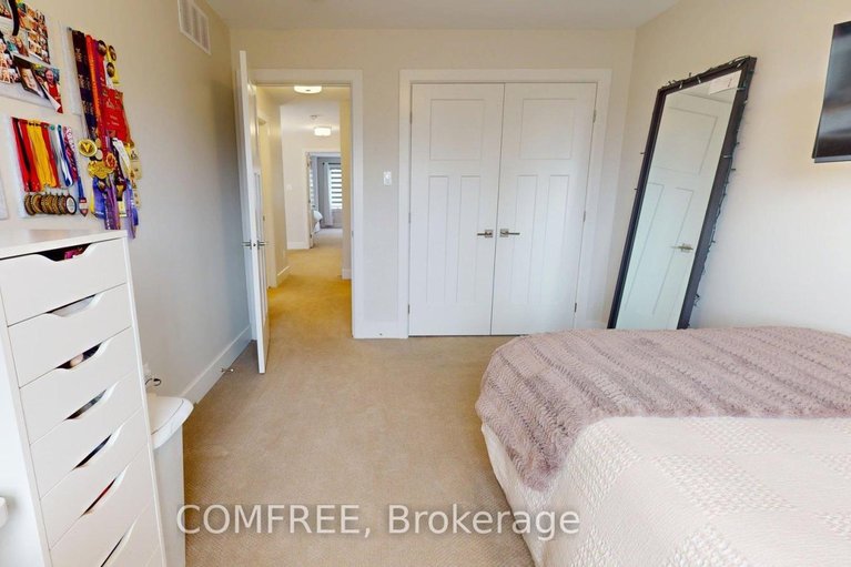 29681644/663-putney-crescent/stittsville-central/ottawa/ontario/K2S2N7_22