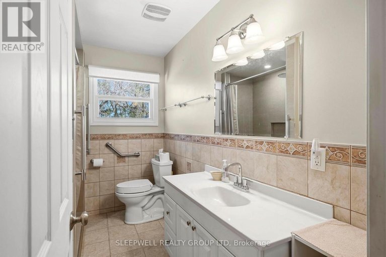 29639414/25-basswood-avenue/stittsville-south/ottawa/ontario/K2S1M8_17