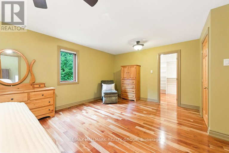 28550046/206-deerwood-drive/fitzroy-ward-south-west/ottawa/ontario/K0A2H0_15