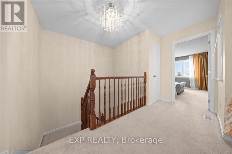 29649863/628-pepperville-crescent/emerald-meadowstrailwest/ottawa/ontario/K2M0E8_21