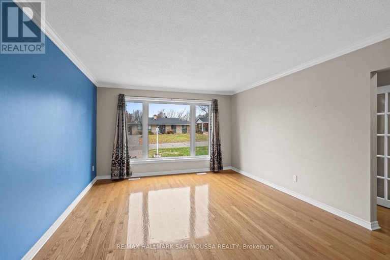 29322926/1208-stanton-road/queensway-terrace-southridgeview/ottawa/ontario/K2C3E2_6