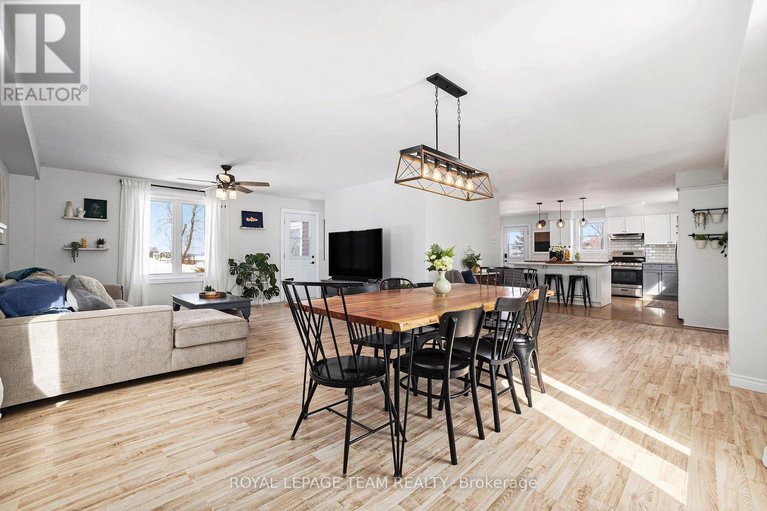 28547136/13034-boyne-road/north-dundas-winchester-twp/north-dundas/ontario/K0C1H0_9