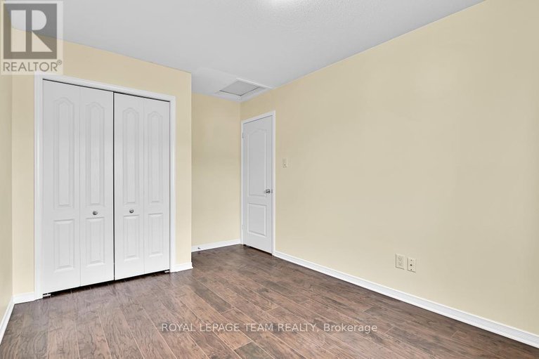 28275402/773-nakina-way/riverside-southgloucester-glen/ottawa/ontario/K1V2J2_25