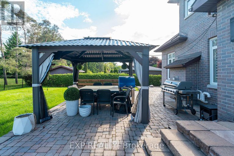 28485158/1466-rhea-place/cedardale/ottawa/ontario/K1V1H1_38