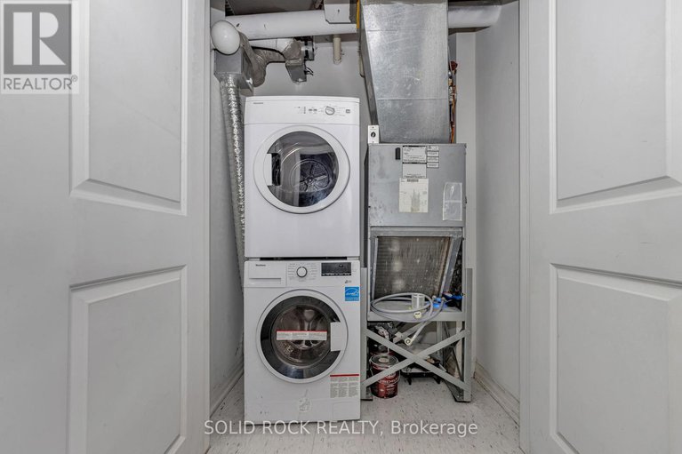 28361578/306-195-besserer-n/sandy-hill/ottawa/ontario/K1N0B6_17