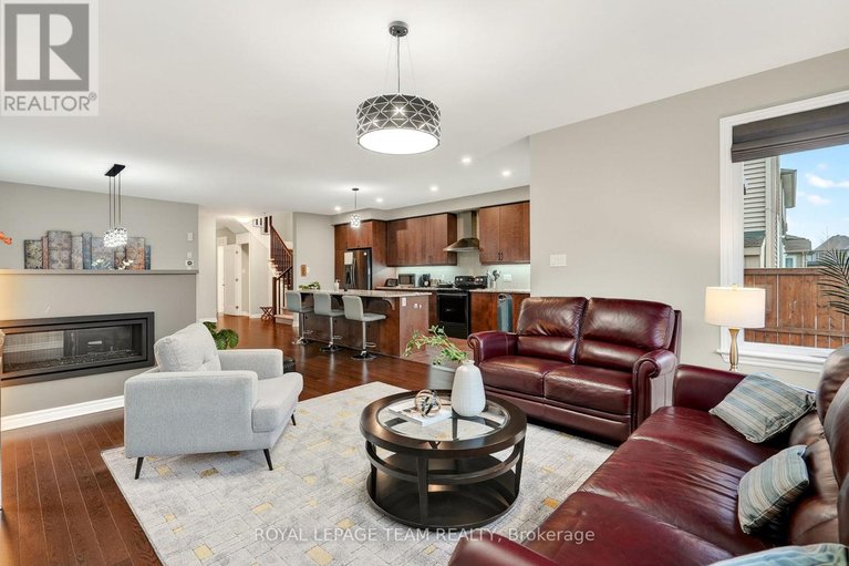 29591356/216-helen-rapp-way/blossom-parkkemp-parkfindlay-creek/ottawa/ontario/K1T0P6_15