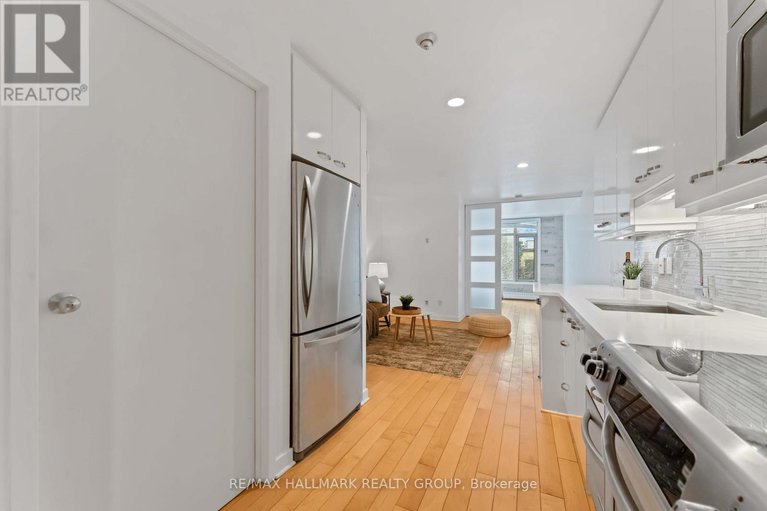 29180075/15-202-st-patrick-street/lower-townbyward-market/ottawa/ontario/K1N5K3_4