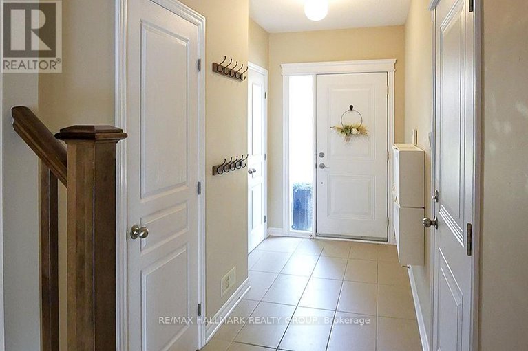 28558567/116-brilia-private/beacon-hill-south/ottawa/ontario/K1J0B7_2