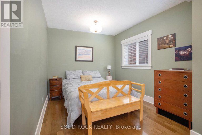 28735074/236-northwestern-avenue/ottawa-westtunneys-pasture/ottawa/ontario/K1Y0M3_16