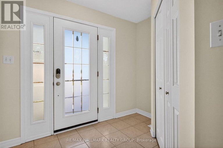 29666463/131-beaumont-avenue/town-of-rockland/clarence-rockland/ontario/K4K1R7_6