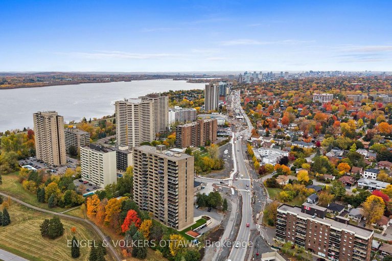 29026239/1007-1195-richmond-road/woodroffe/ottawa/ontario/K2B8E4_43