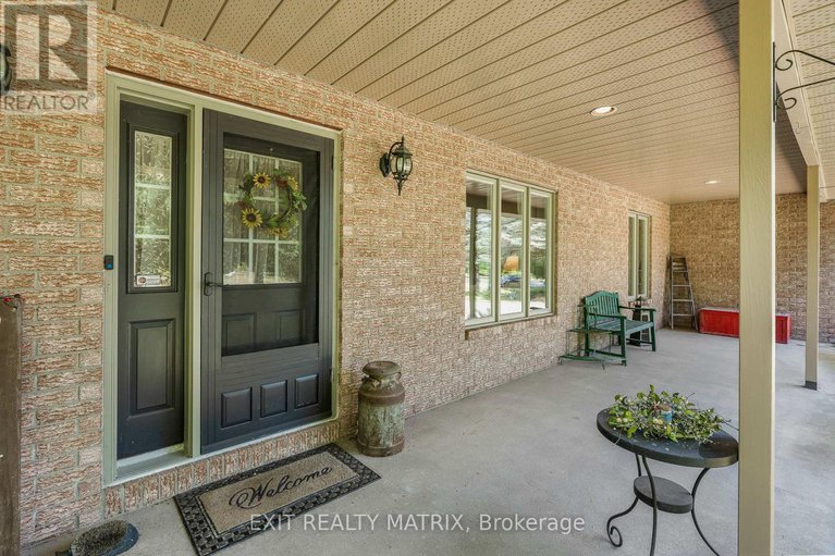 29041332/6343-deermeadow-drive/greely/ottawa/ontario/K4P1M9_3