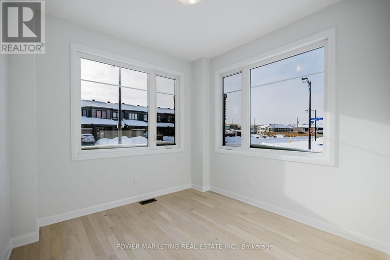 29354276/339-blossom-pass-terrace/avalon-east/ottawa/ontario/K4A5P2_16