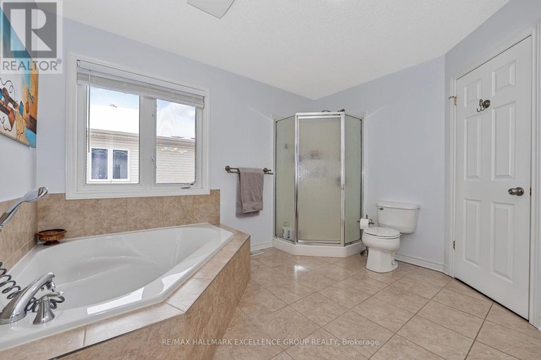28146924/581-emerald-street/town-of-rockland/clarence-rockland/ontario/K4K0B9_24
