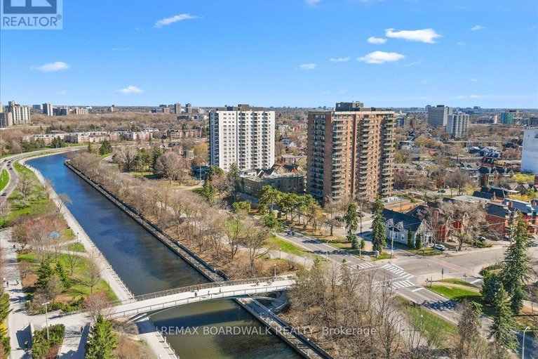 29678878/702-20-the-driveway-drive/ottawa-centregolden-triangle/ottawa/ontario/K2P1C8_28