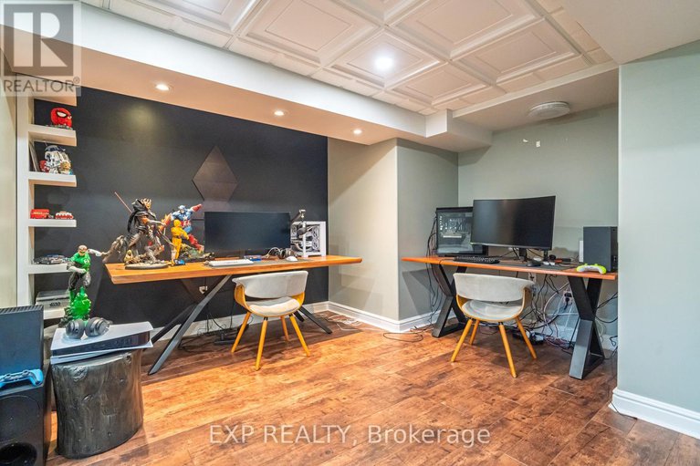 28485158/1466-rhea-place/cedardale/ottawa/ontario/K1V1H1_35