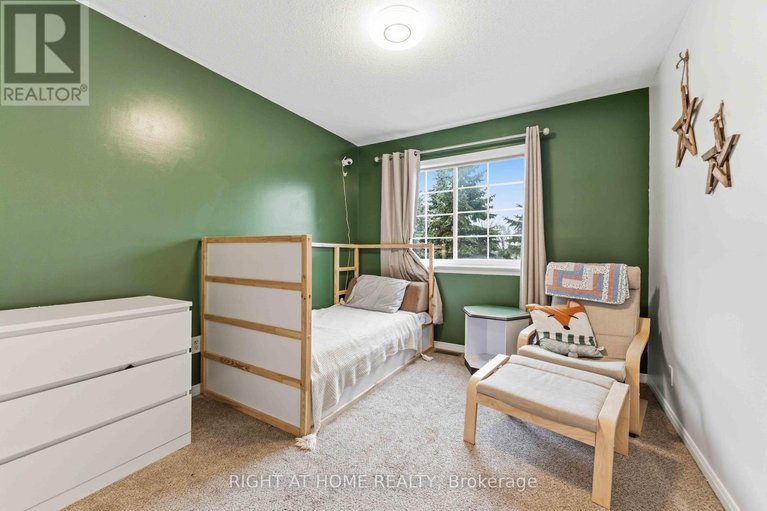 29594406/52-fieldberry-private/stonebridge/ottawa/ontario/K2J5E8_24