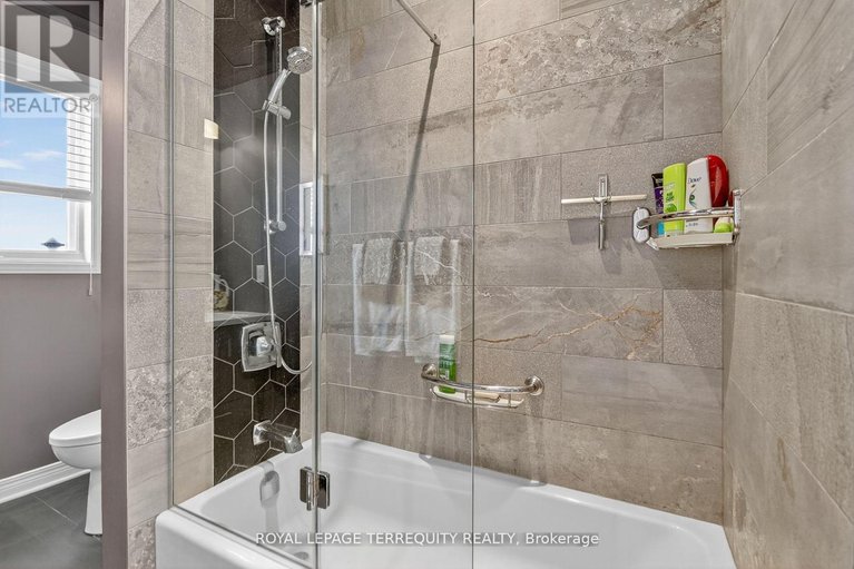 29424324/96-allanford-avenue/hunt-club-parkgreenboro/ottawa/ontario/K1T3Y6_32