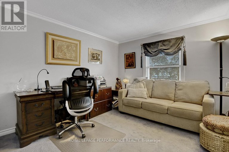 29396935/6255-fortune-drive/convent-glen-north/ottawa/ontario/K1C2B7_19