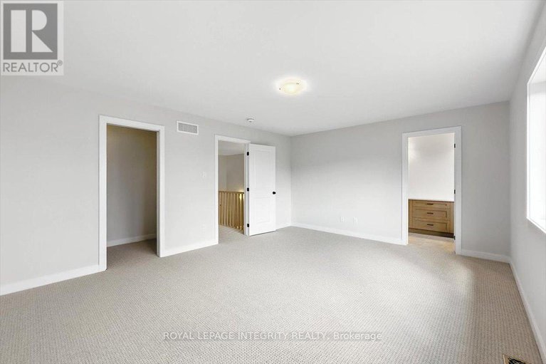 28847961/217-massalia-crescent/notting-hillsummerside/ottawa/ontario/K4A5R1_18