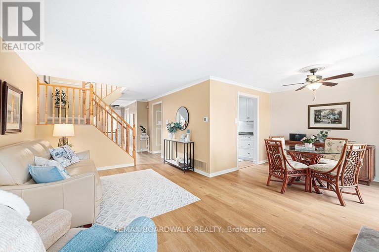 29685316/1111-des-forets-avenue/convent-glen-north/ottawa/ontario/K1C5K7_12