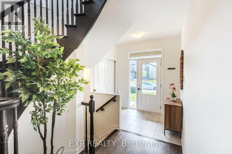 28597121/818-cappamore-drive/half-moon-bay/ottawa/ontario/K2J6V6_2