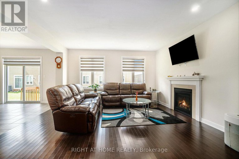 28630284/657-terrier-circle/goulbourn-twp-from-franktown-rdsouth-to-rideau/ottawa/ontario/K0A2Z0_5