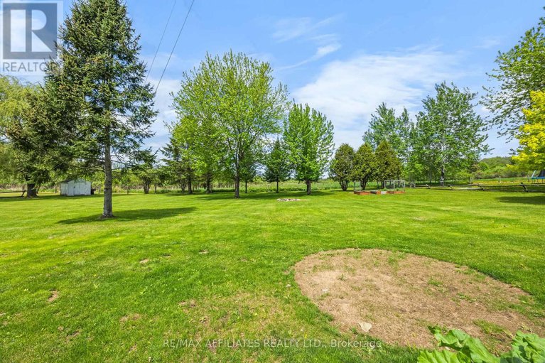 28606738/1478-drummond-6b-concession/drummond-n-elmsley-drummond-twp/drummondnorth-elmsley/ontario/K7H3C8_11