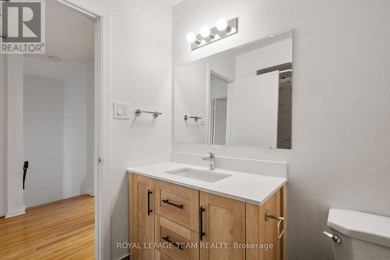 28541057/803-provost-drive/riverside-park-south/ottawa/ontario/K1V6X5_34