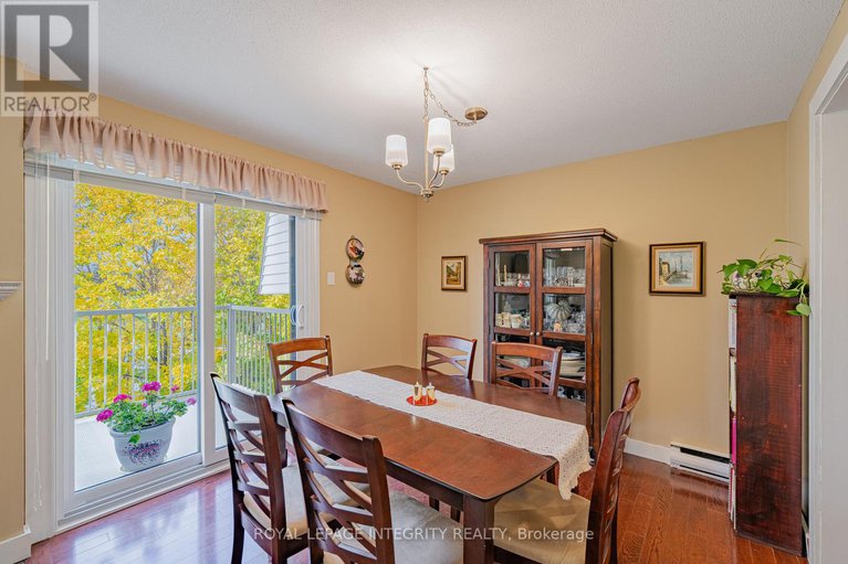 29090183/7-6-sweetbriar-circle/pheasant-run/ottawa/ontario/K2J2K4_13