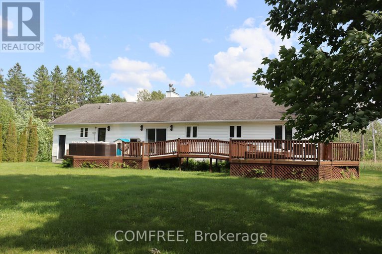 28468033/1145-du-golf-road/clarencerockland-twp/clarence-rockland/ontario/K0A1N0_39
