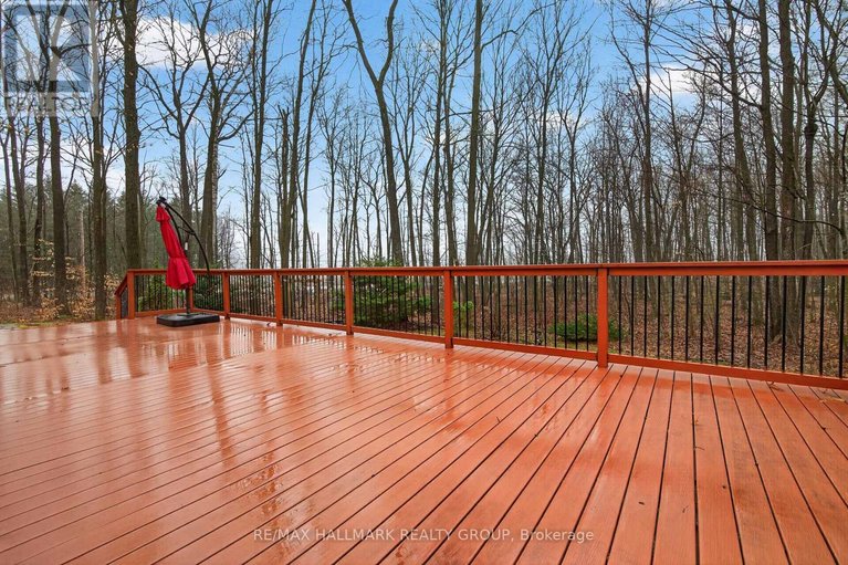 29622542/1372-jules-leger-drive/cumberland-ridge/ottawa/ontario/K4C1E2_44