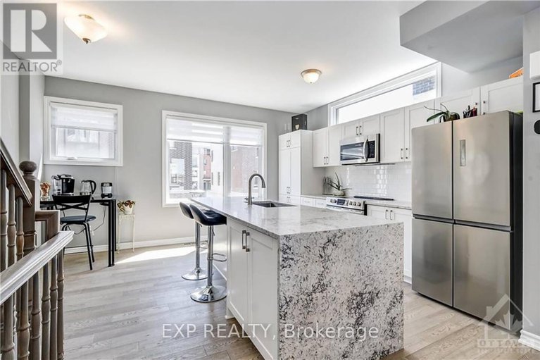 28943823/213-makadewa-private/cfb-rockcliffe-and-area/ottawa/ontario/K1K4Z8_4