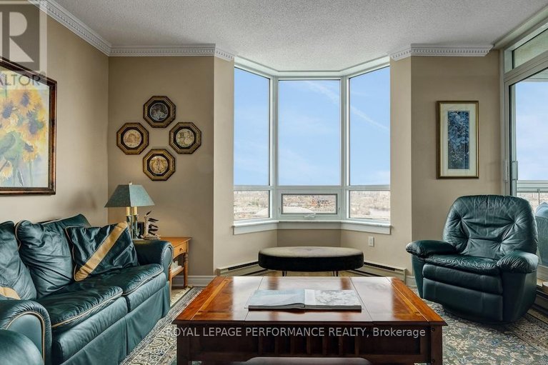 29514989/2002-1480-riverside-drive/riverview-park/ottawa/ontario/K1G5H2_17