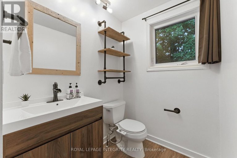 28843090/7900-decarie-drive/orleans-wood/ottawa/ontario/K1C2K3_22