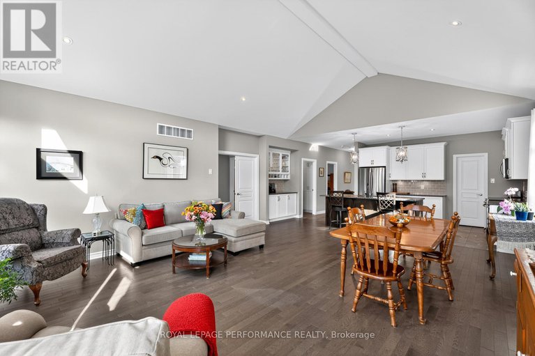 29304832/88-des-rails-street/town-of-rockland/clarence-rockland/ontario/K4K0K2_16