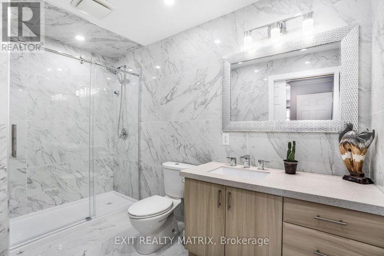 29302763/1322-du-gouverneur-drive/cumberland-ridge/ottawa/ontario/K4C1E2_30