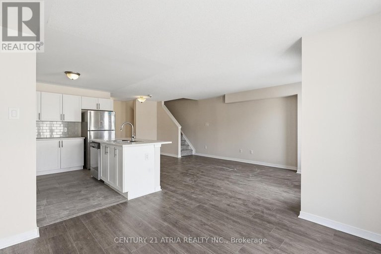 29453480/502-radiant-private/emerald-meadowstrailwest/ottawa/ontario/K2M0M9_12